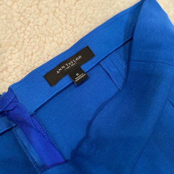 Ann Taylor blue pencil skirt - Picture 3 of 5